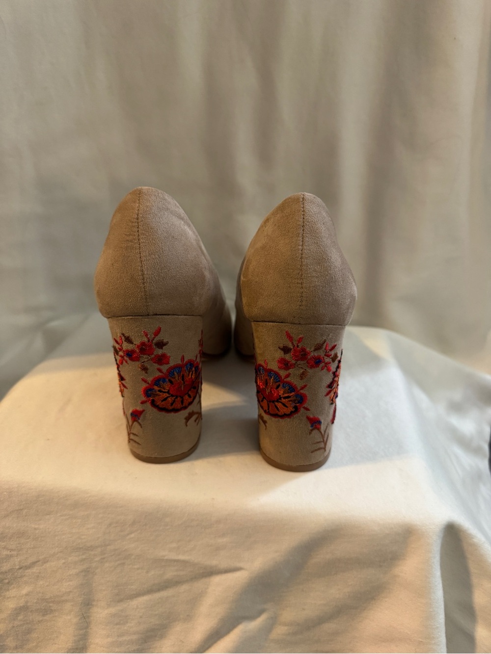 Restricted Embroidered Block Heels - Picture 2 of 4
